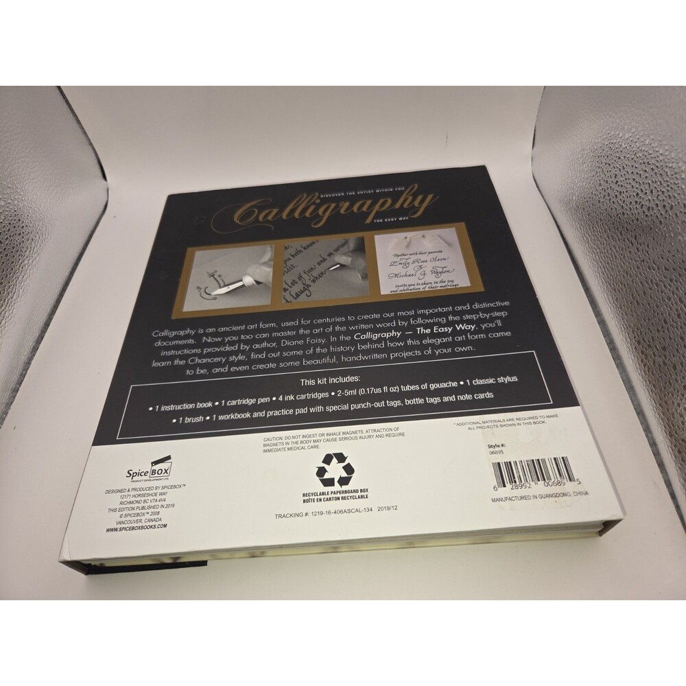 SpiceBox Masterclass Calligraphy Writing Set Instruction Guide Pens and Ink New - Picture 14 of 14
